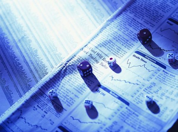 机构预测2023年油市多个利空消失，价格有望重回100美元！